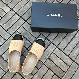 Chanel Lambskin CC Espadrilles 37 Beige Black